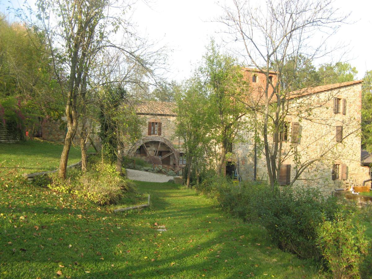 קיוסדינו Agriturismo Il Mulino Delle Pile מראה חיצוני תמונה