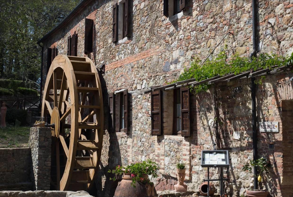 קיוסדינו Agriturismo Il Mulino Delle Pile מראה חיצוני תמונה