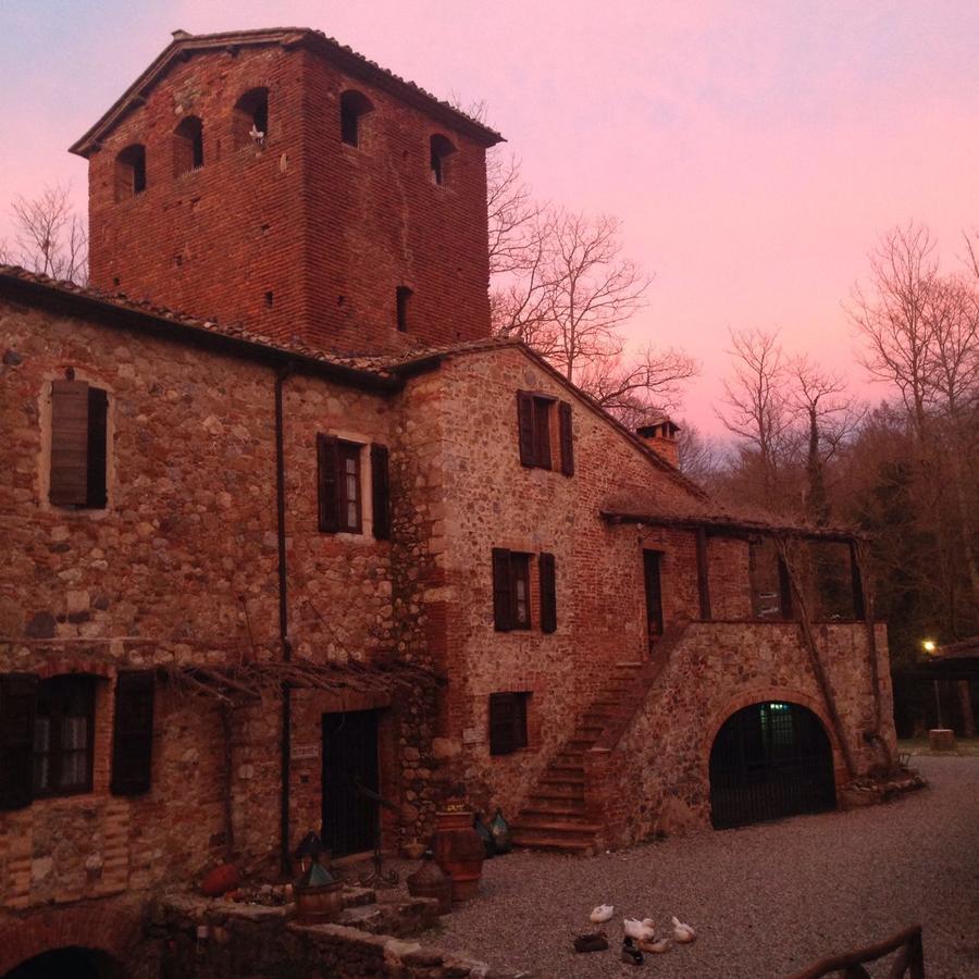 קיוסדינו Agriturismo Il Mulino Delle Pile מראה חיצוני תמונה